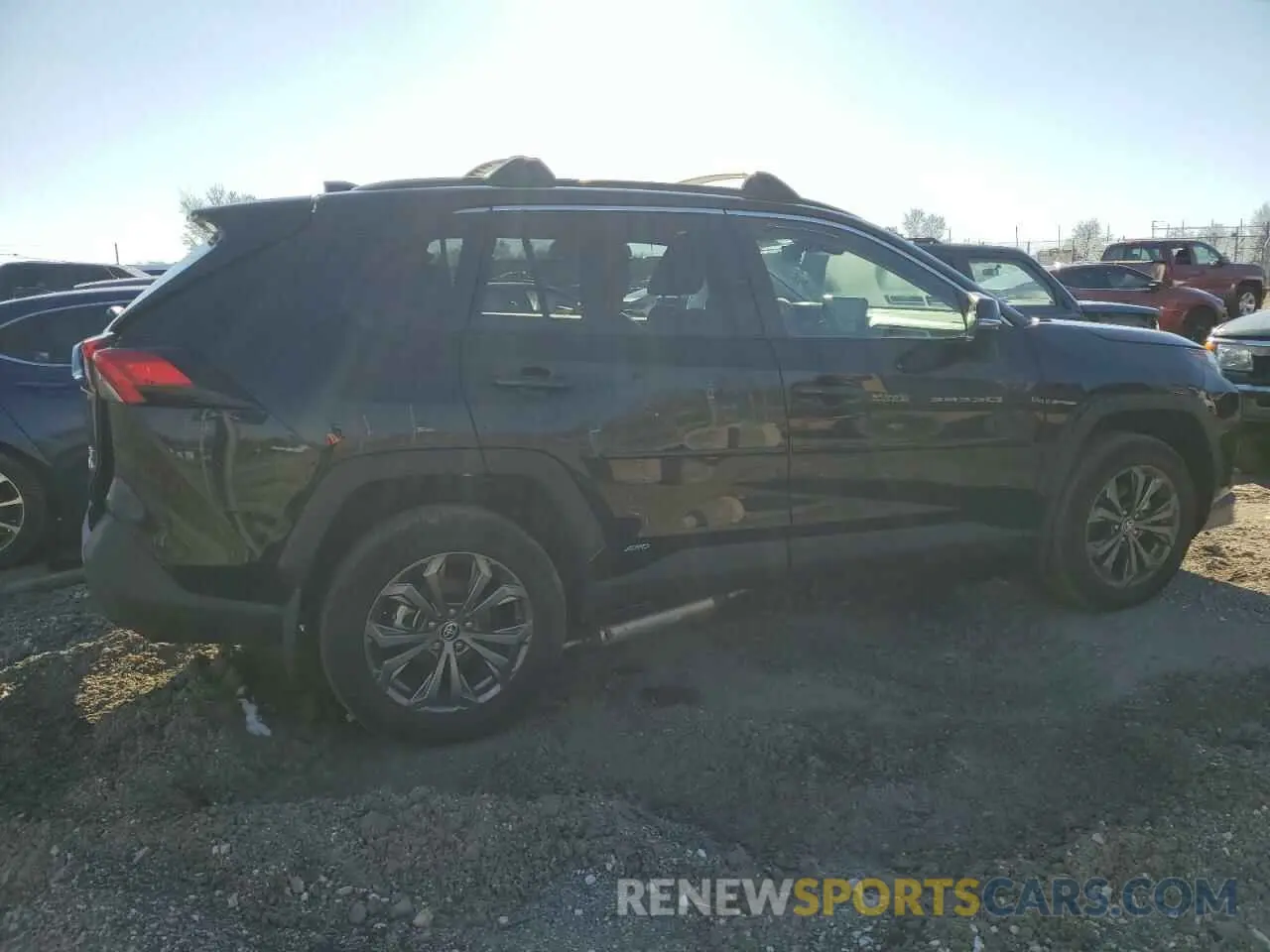 3 Photograph of a damaged car 2T3B6RFV9RW076517 TOYOTA RAV4 2024