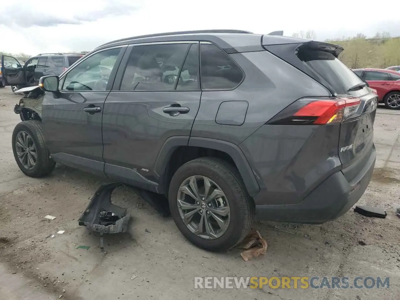 2 Photograph of a damaged car 2T3B6RFVXRW062450 TOYOTA RAV4 2024