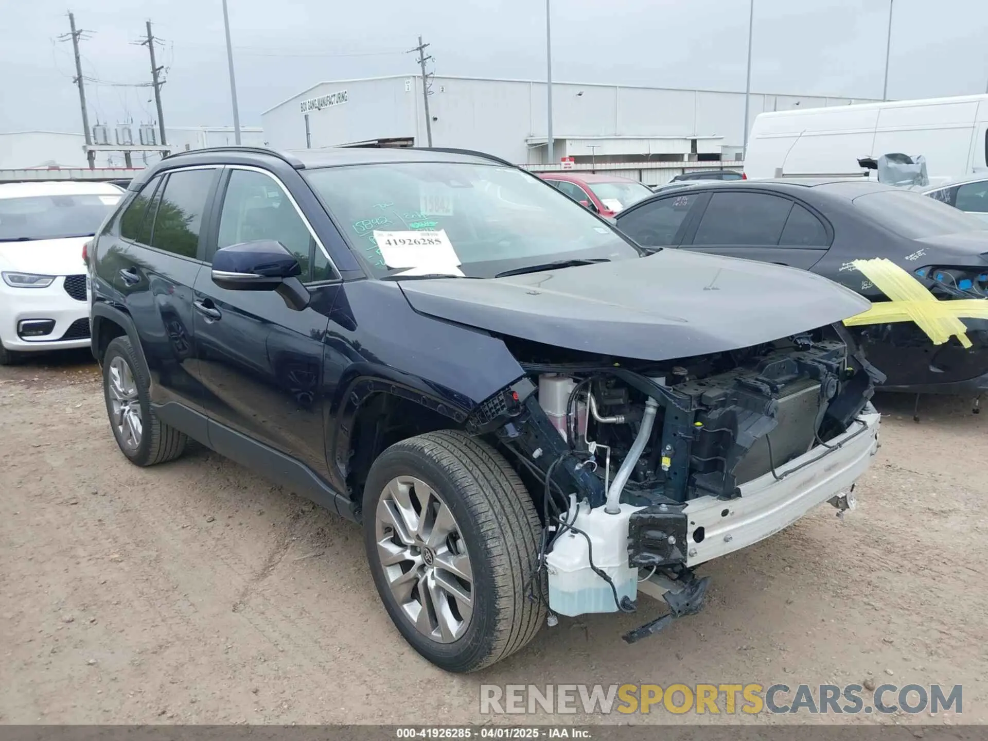 1 Photograph of a damaged car 2T3C1RFV0RW301894 TOYOTA RAV4 2024