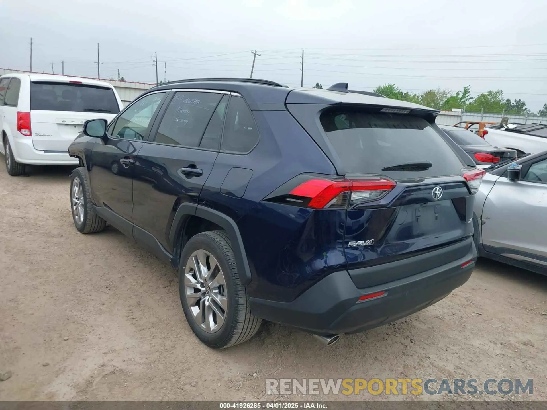 3 Photograph of a damaged car 2T3C1RFV0RW301894 TOYOTA RAV4 2024