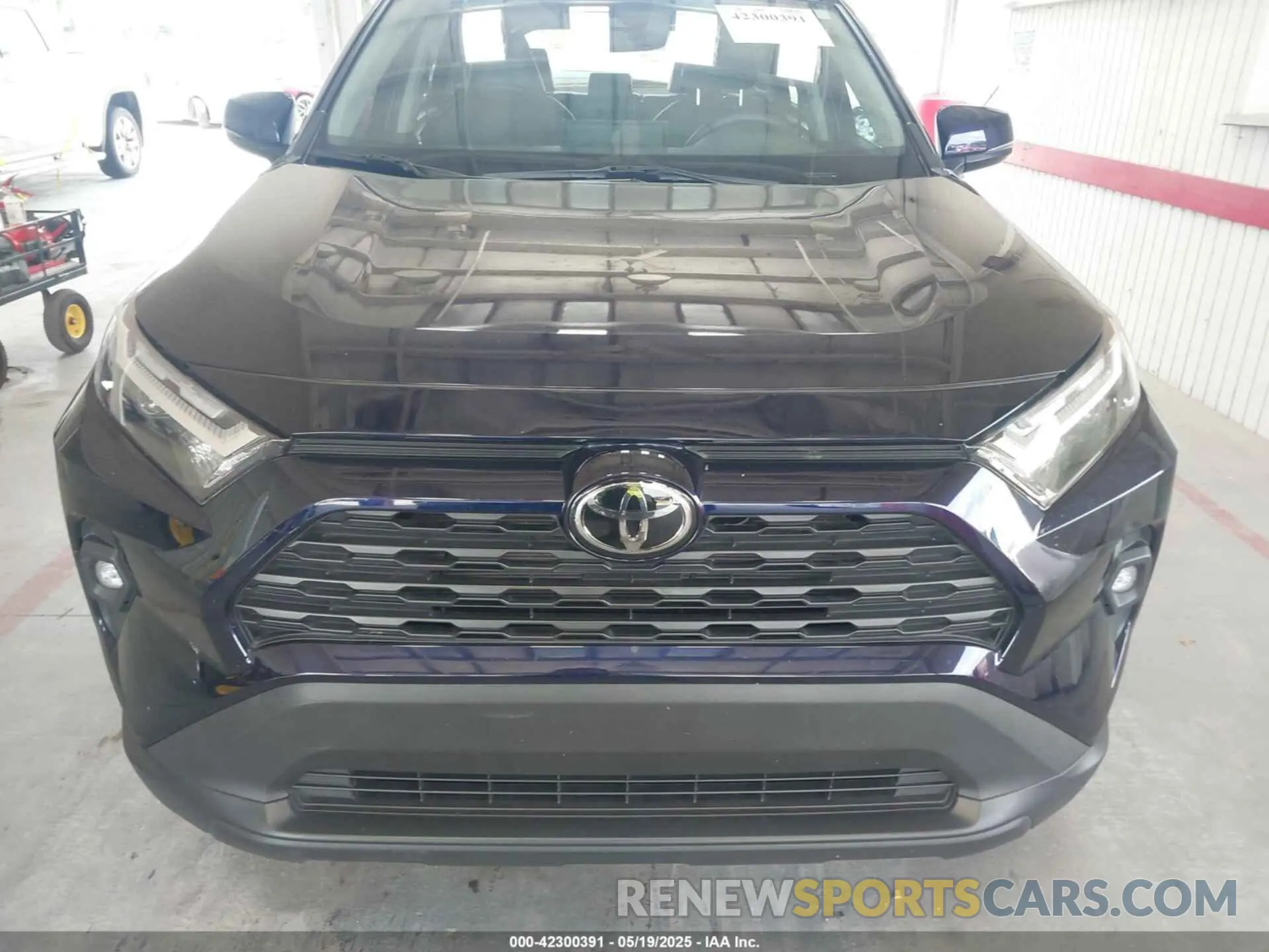 12 Photograph of a damaged car 2T3C1RFV0RW315911 TOYOTA RAV4 2024