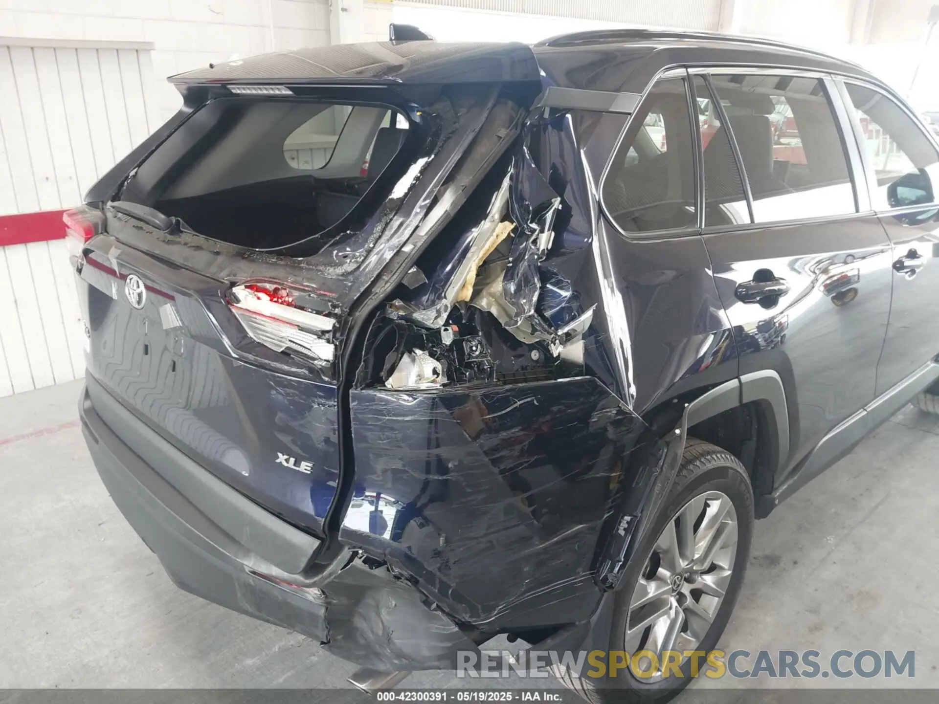 6 Photograph of a damaged car 2T3C1RFV0RW315911 TOYOTA RAV4 2024
