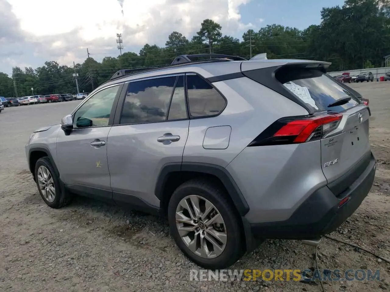 2 Photograph of a damaged car 2T3C1RFV1RC282614 TOYOTA RAV4 2024