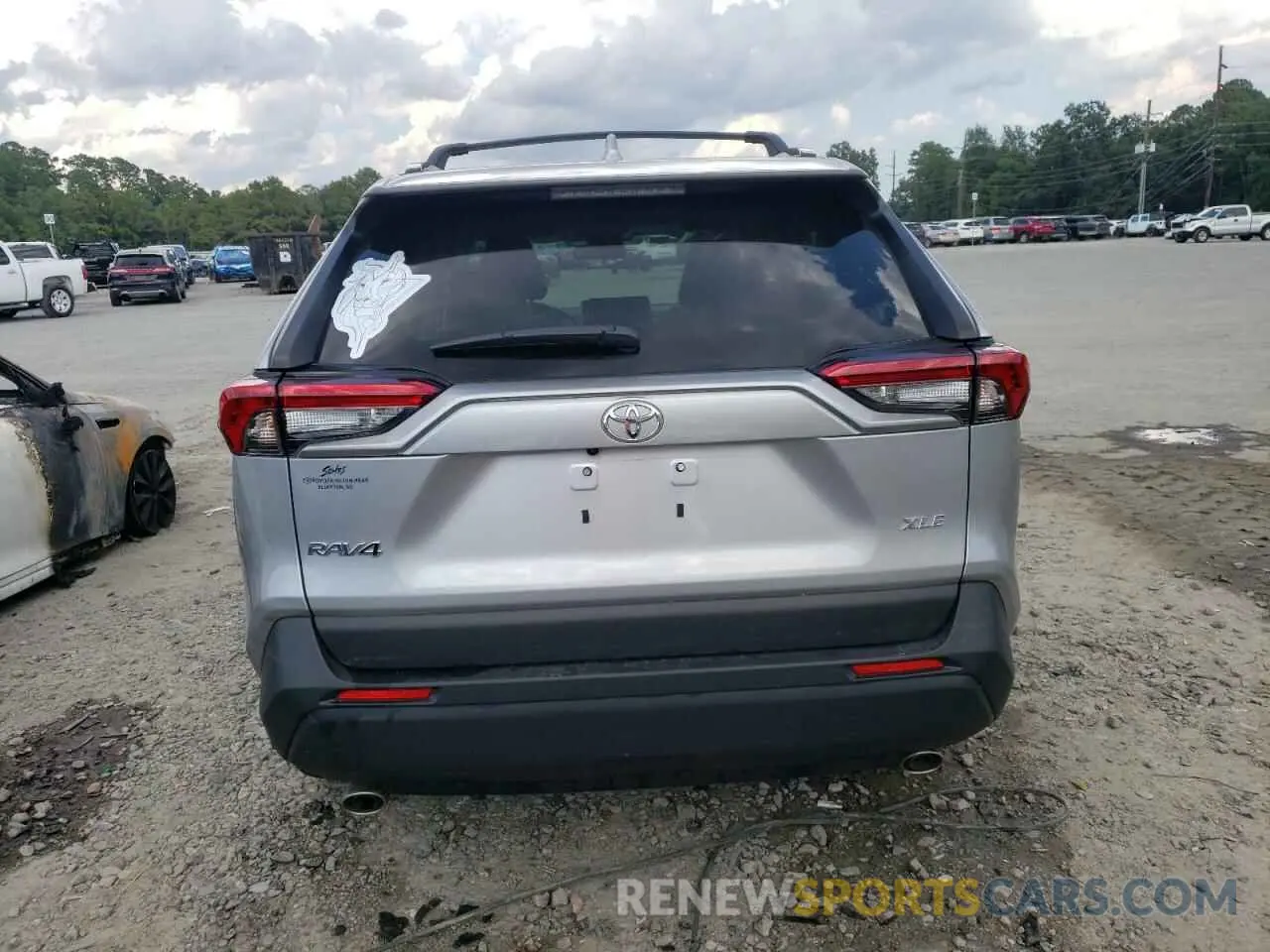 6 Photograph of a damaged car 2T3C1RFV1RC282614 TOYOTA RAV4 2024