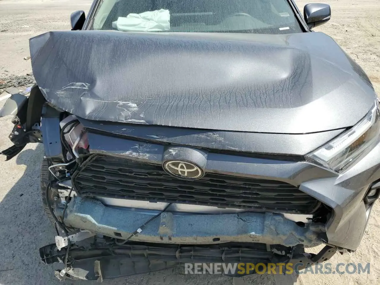 11 Photograph of a damaged car 2T3C1RFV1RC302246 TOYOTA RAV4 2024