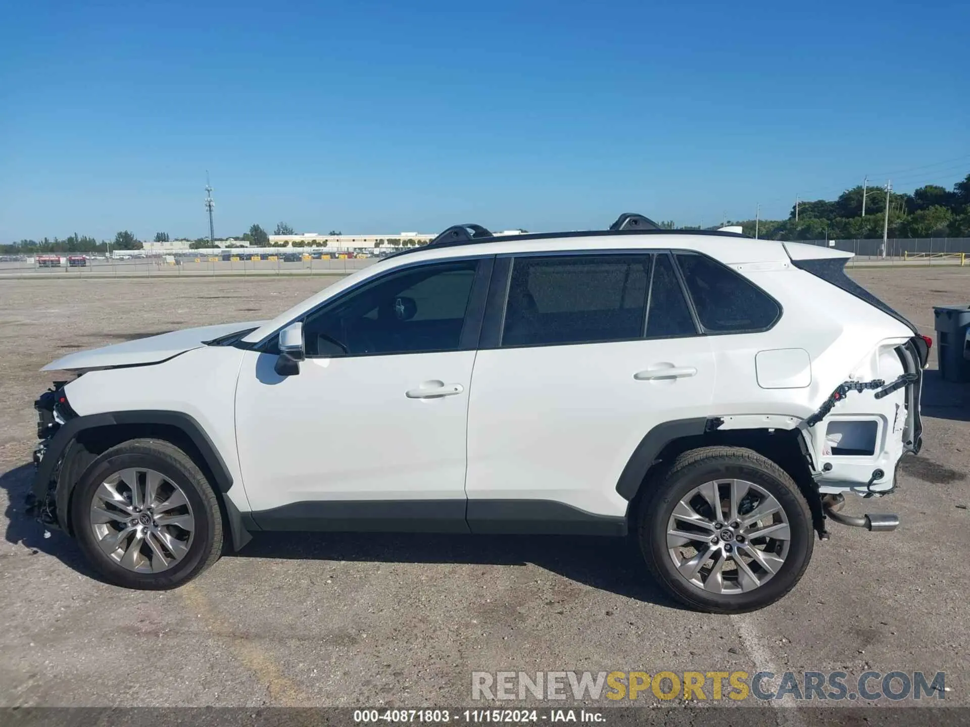 15 Photograph of a damaged car 2T3C1RFV1RW355852 TOYOTA RAV4 2024