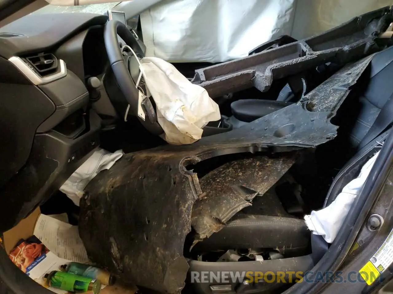 7 Photograph of a damaged car 2T3C1RFV1RW359707 TOYOTA RAV4 2024