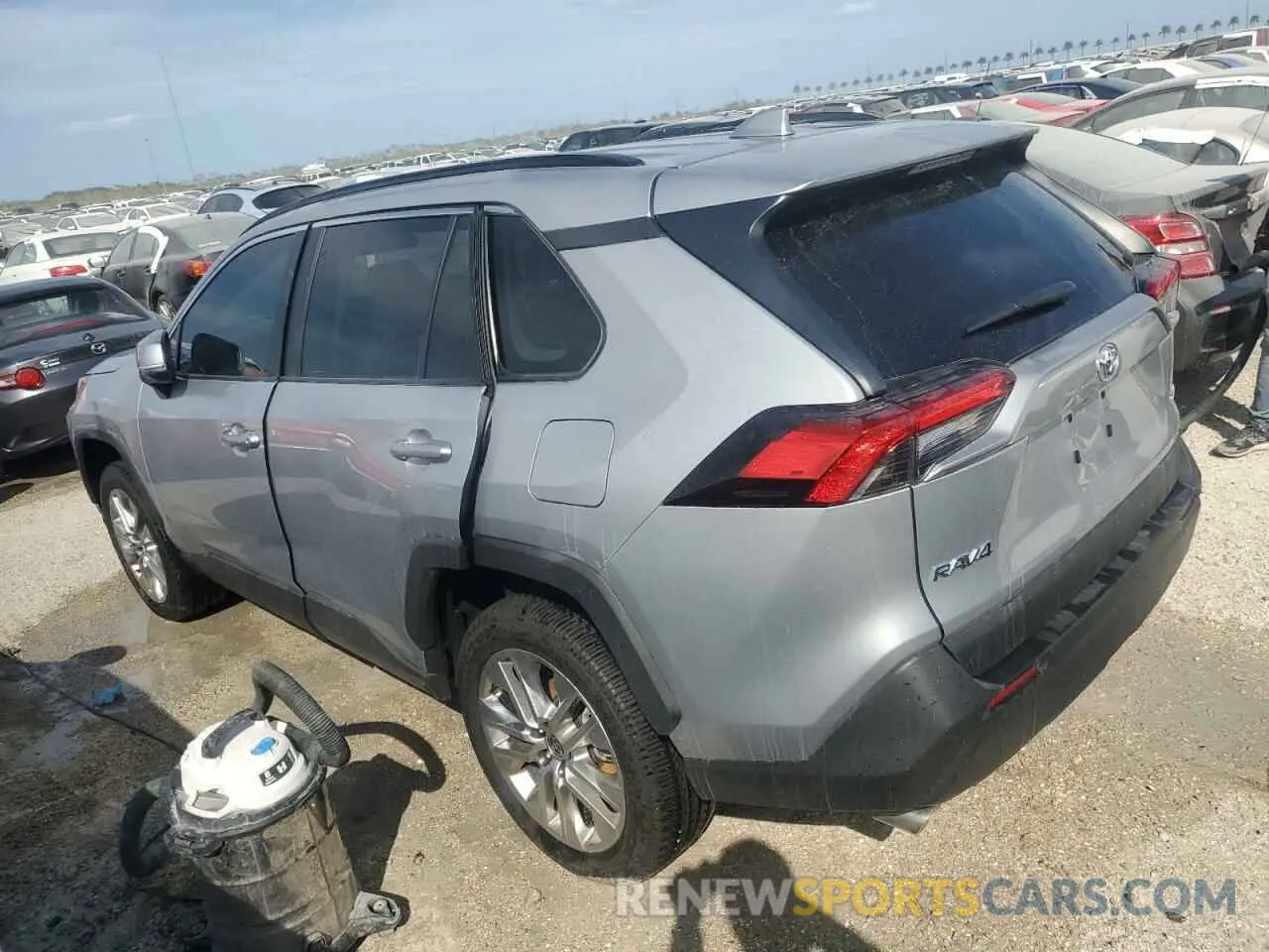 2 Photograph of a damaged car 2T3C1RFV2RC252957 TOYOTA RAV4 2024