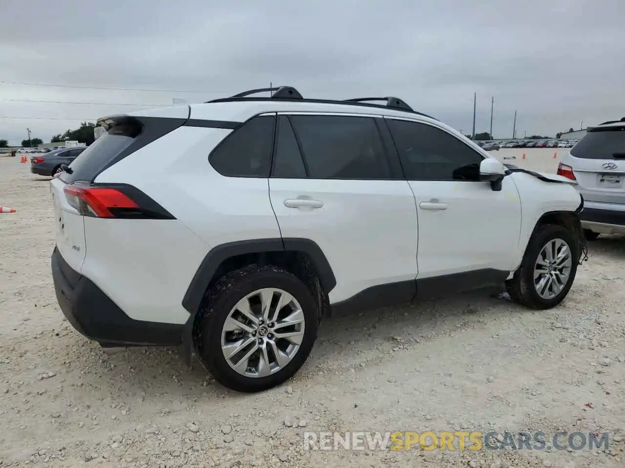 3 Photograph of a damaged car 2T3C1RFV2RW314789 TOYOTA RAV4 2024