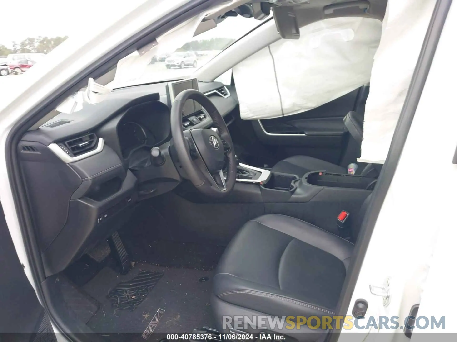 5 Photograph of a damaged car 2T3C1RFV3RW301761 TOYOTA RAV4 2024