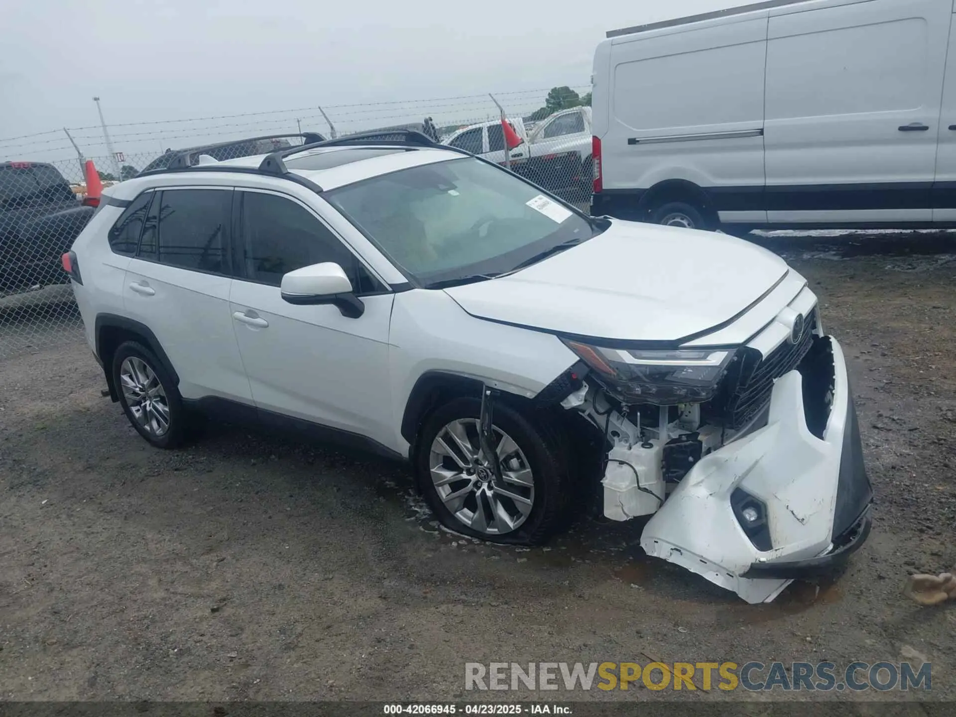 13 Photograph of a damaged car 2T3C1RFV3RW311870 TOYOTA RAV4 2024