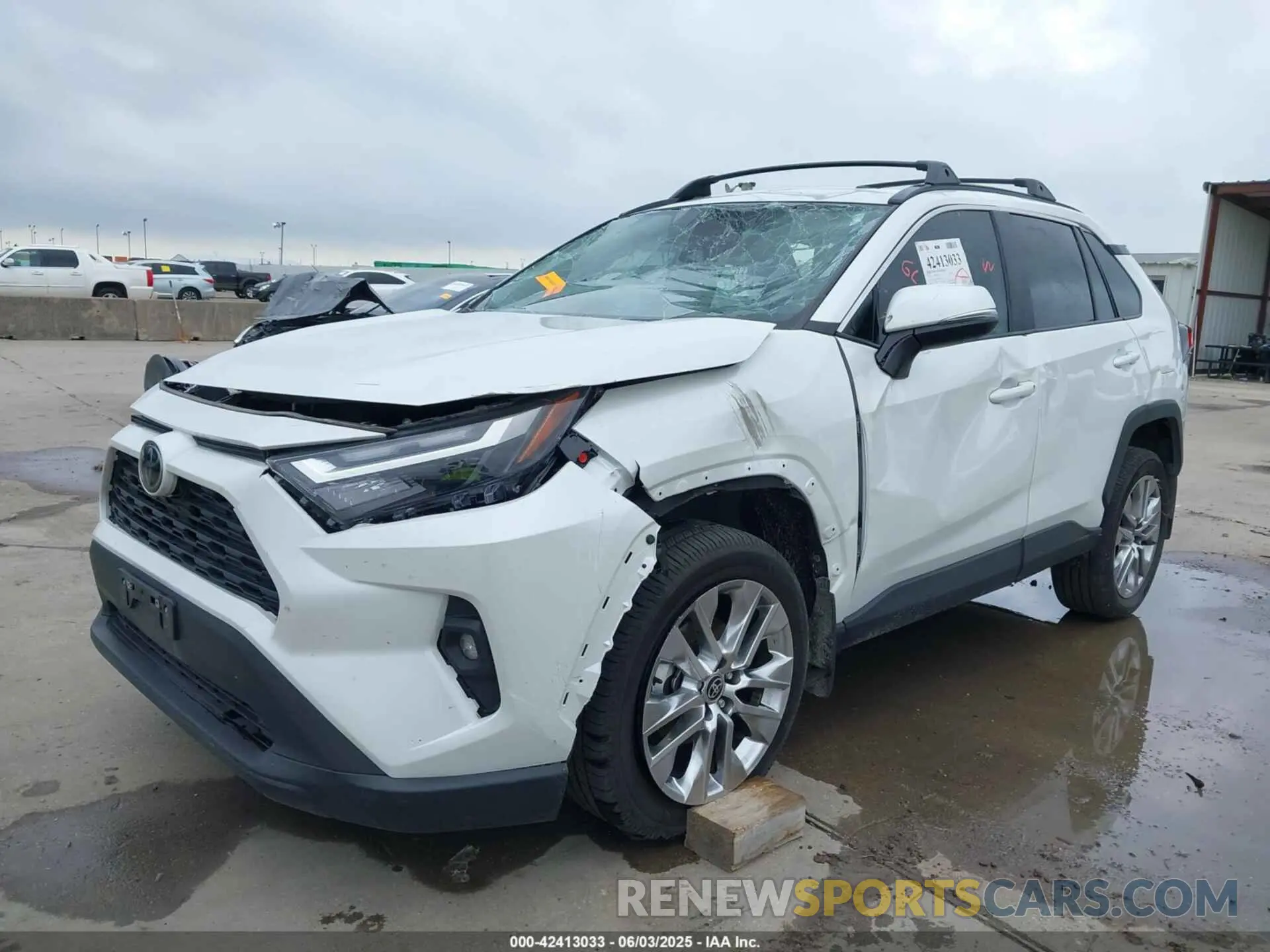 2 Photograph of a damaged car 2T3C1RFV3RW316857 TOYOTA RAV4 2024