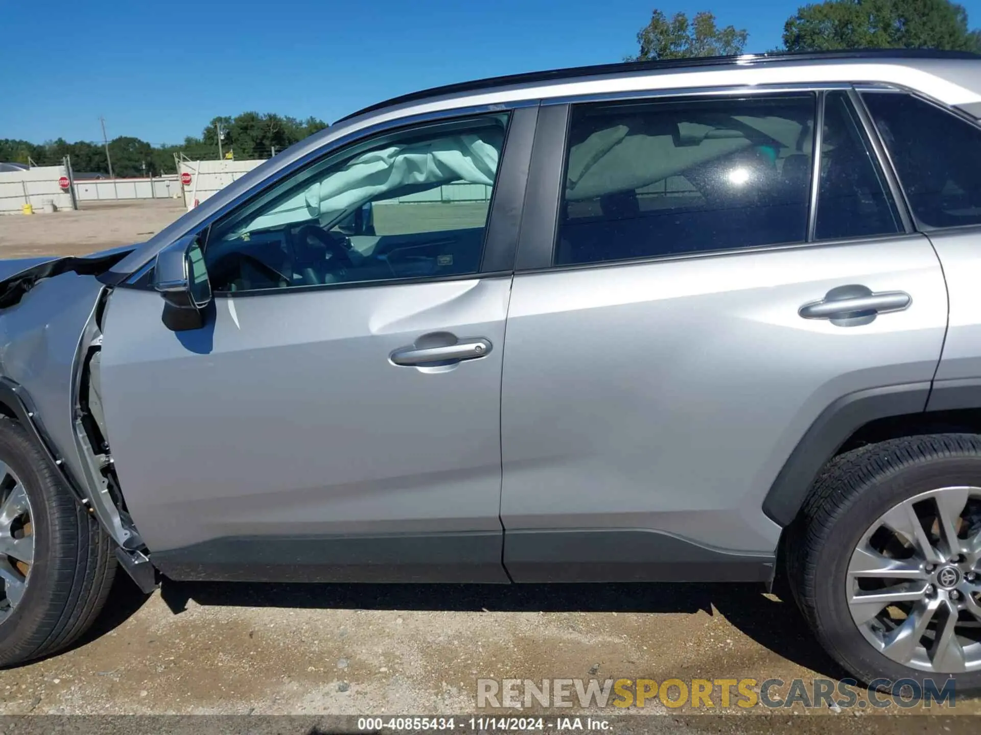 15 Photograph of a damaged car 2T3C1RFV3RW337448 TOYOTA RAV4 2024