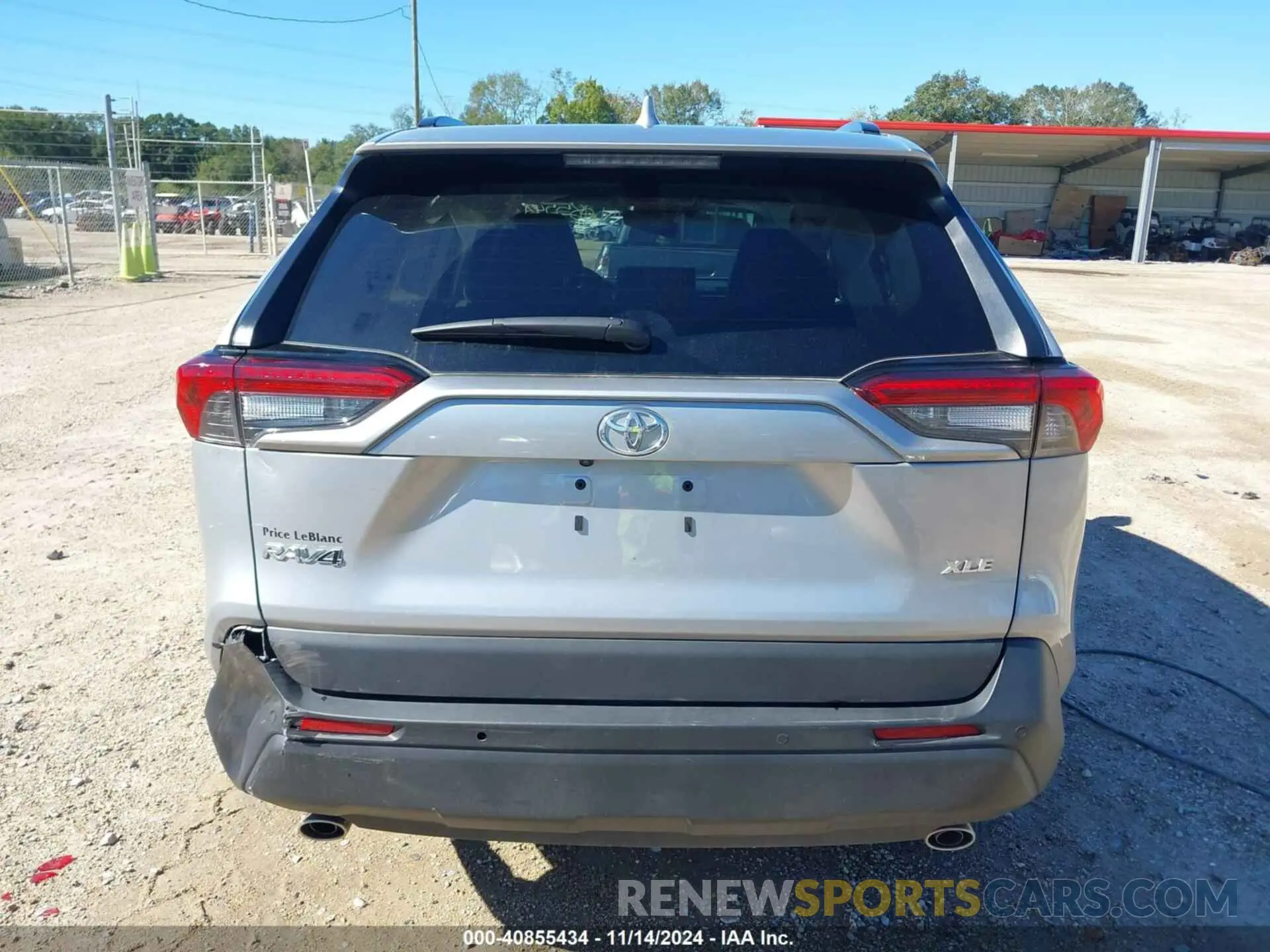 17 Photograph of a damaged car 2T3C1RFV3RW337448 TOYOTA RAV4 2024