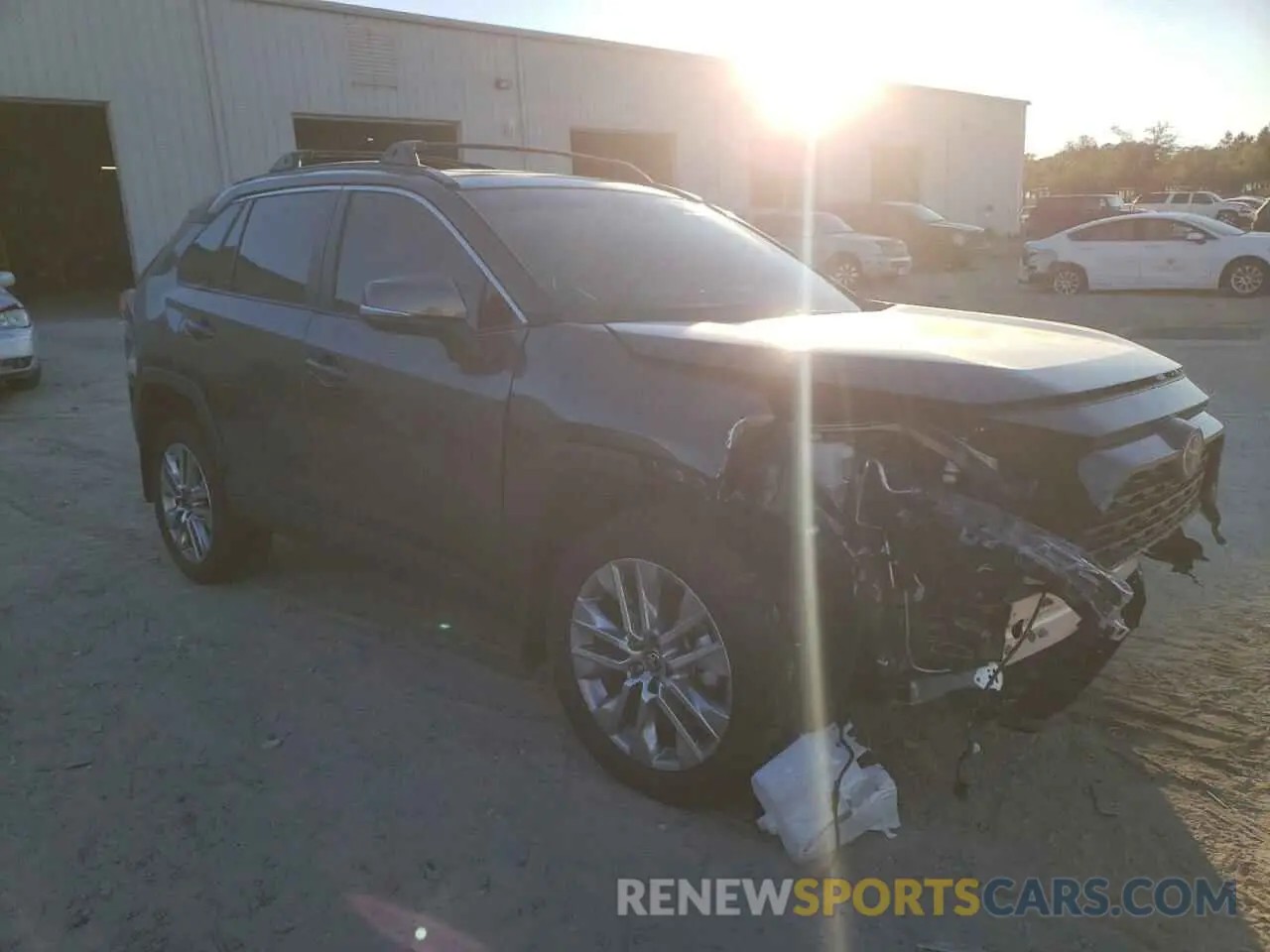 4 Photograph of a damaged car 2T3C1RFV4RC258999 TOYOTA RAV4 2024