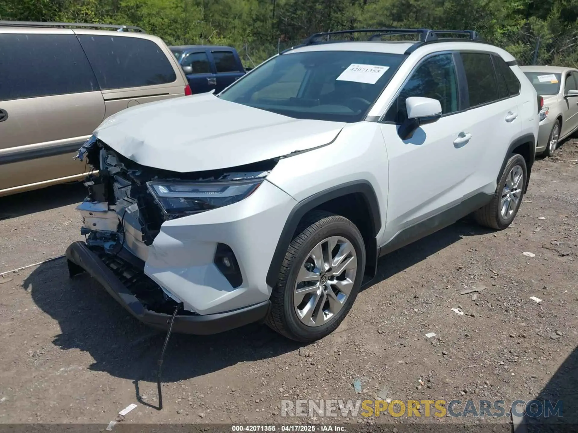 2 Photograph of a damaged car 2T3C1RFV4RW364447 TOYOTA RAV4 2024