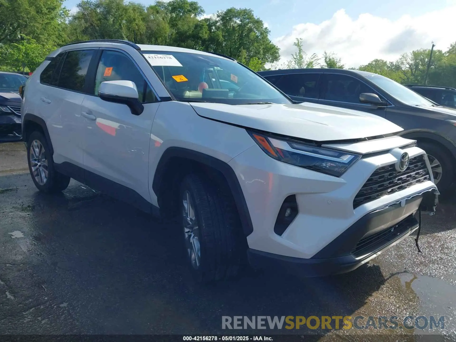 1 Photograph of a damaged car 2T3C1RFV5RW335409 TOYOTA RAV4 2024