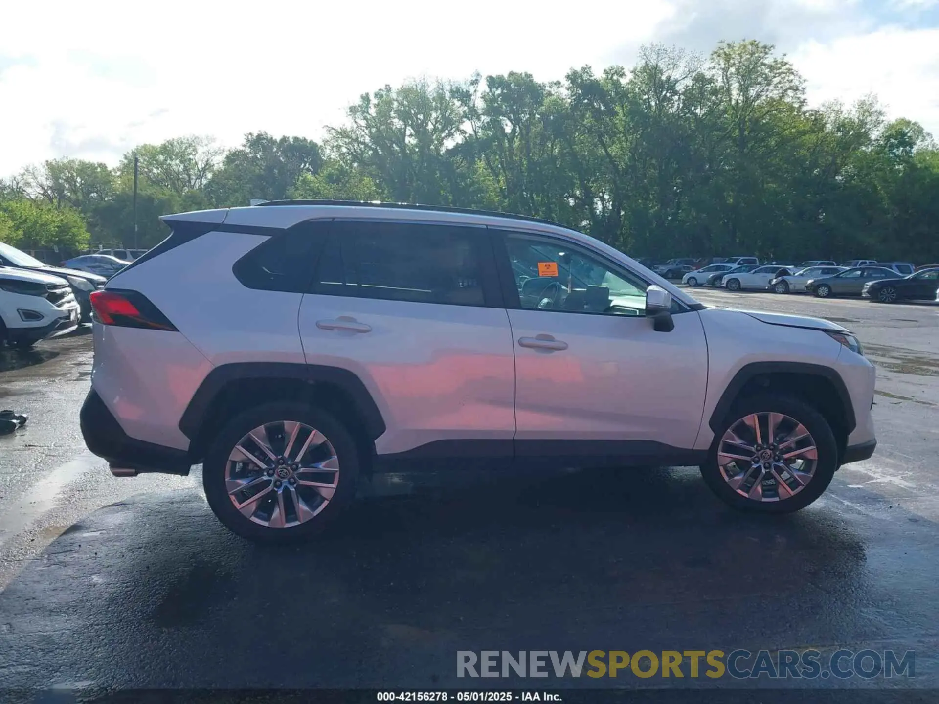 13 Photograph of a damaged car 2T3C1RFV5RW335409 TOYOTA RAV4 2024