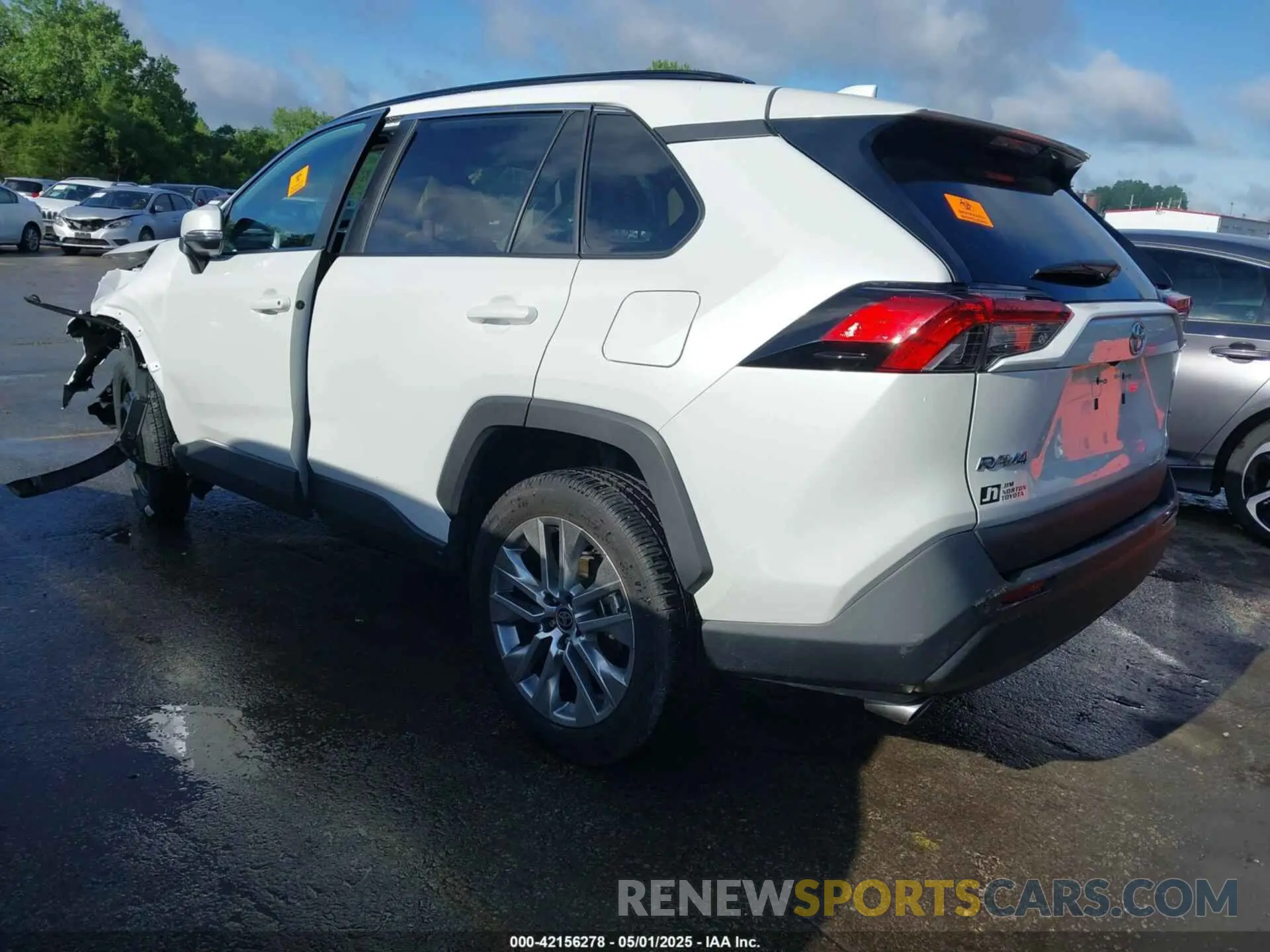 3 Photograph of a damaged car 2T3C1RFV5RW335409 TOYOTA RAV4 2024