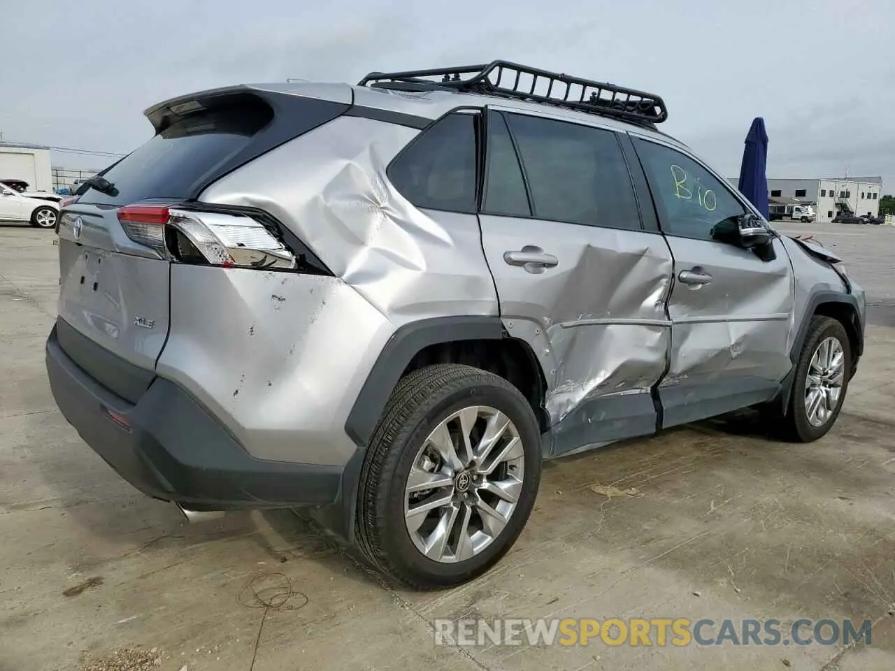 3 Photograph of a damaged car 2T3C1RFV6RC278672 TOYOTA RAV4 2024