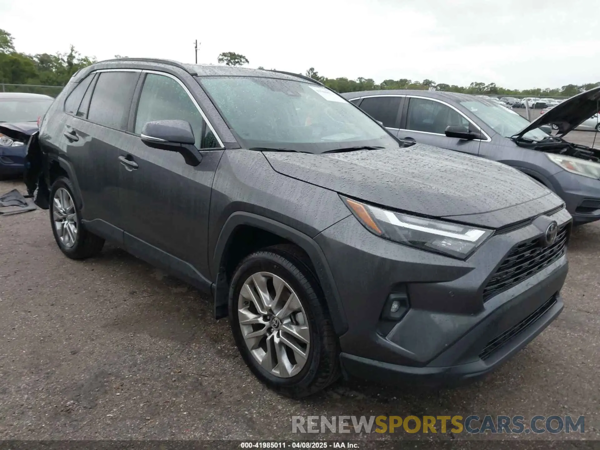 1 Photograph of a damaged car 2T3C1RFV8RC254941 TOYOTA RAV4 2024