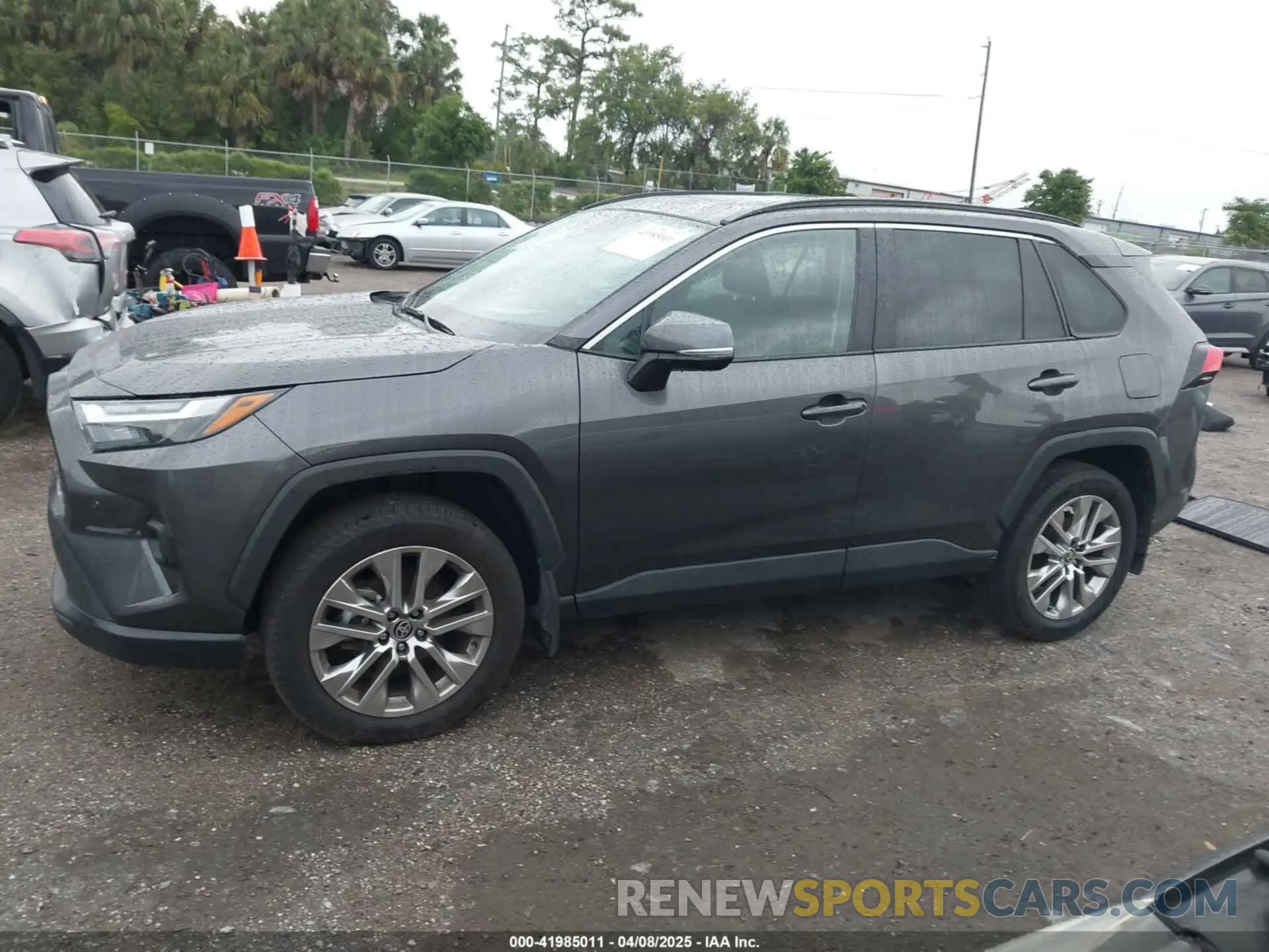15 Photograph of a damaged car 2T3C1RFV8RC254941 TOYOTA RAV4 2024