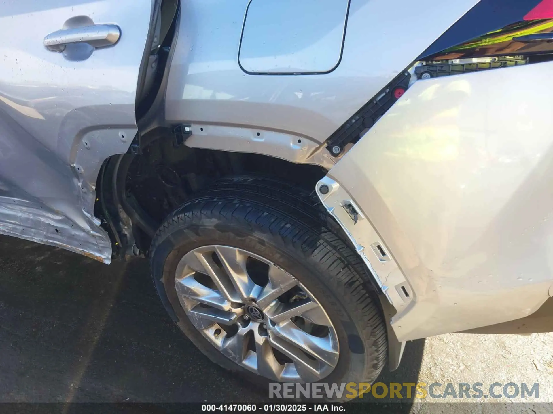 6 Photograph of a damaged car 2T3C1RFV8RC292489 TOYOTA RAV4 2024