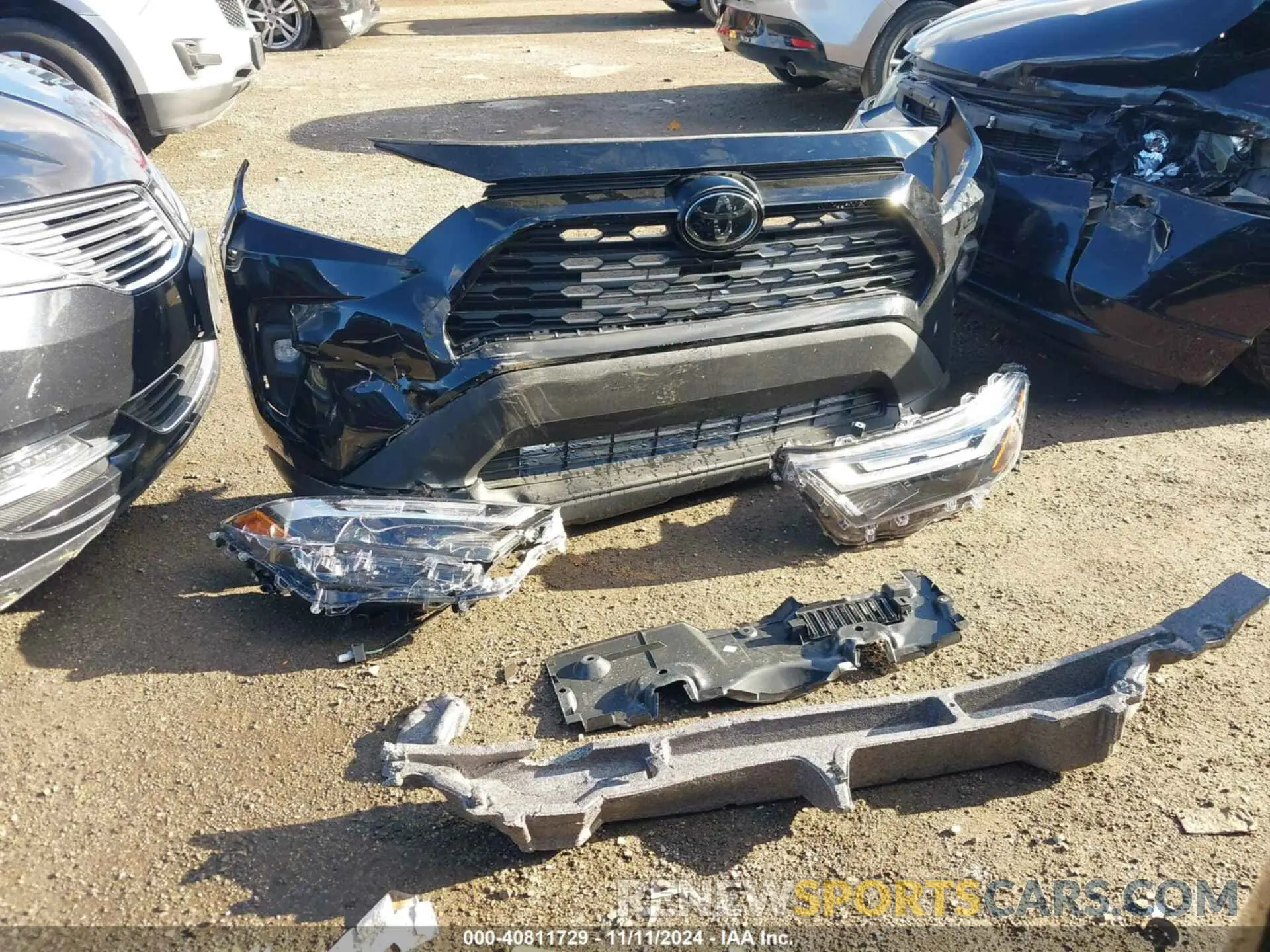 12 Photograph of a damaged car 2T3C1RFV8RC294520 TOYOTA RAV4 2024