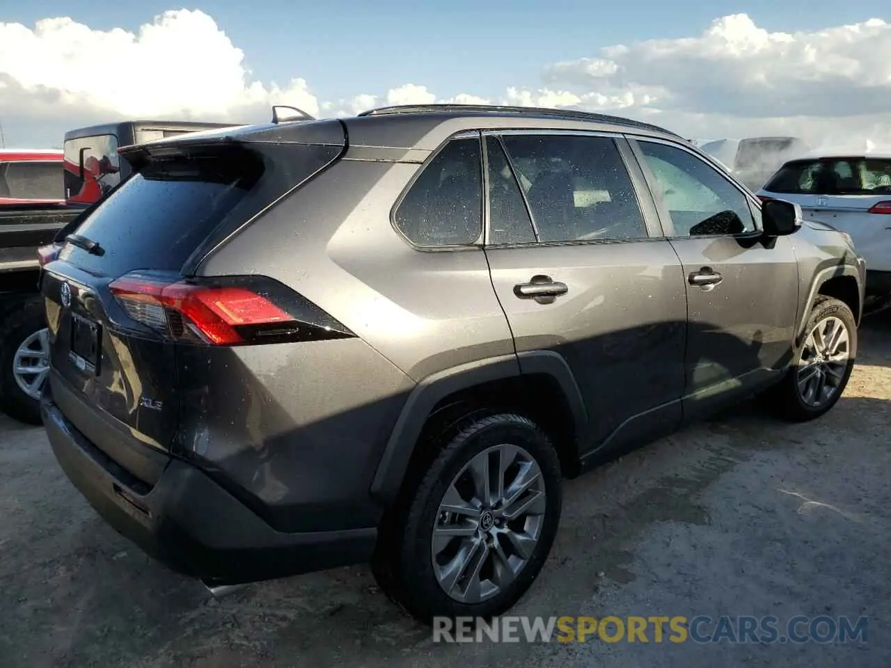 3 Photograph of a damaged car 2T3C1RFV8RW322279 TOYOTA RAV4 2024
