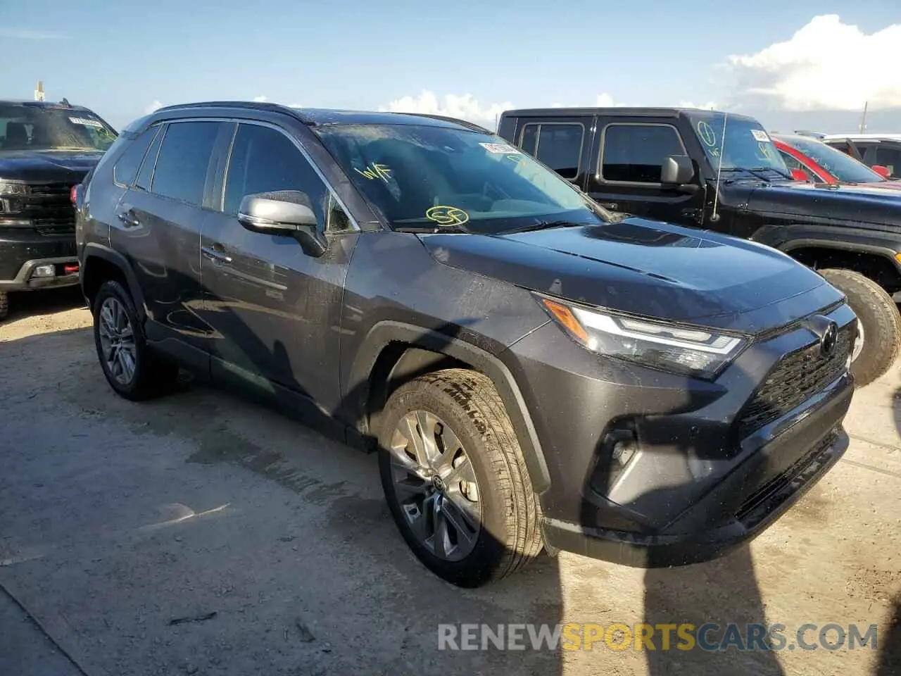 4 Photograph of a damaged car 2T3C1RFV8RW322279 TOYOTA RAV4 2024
