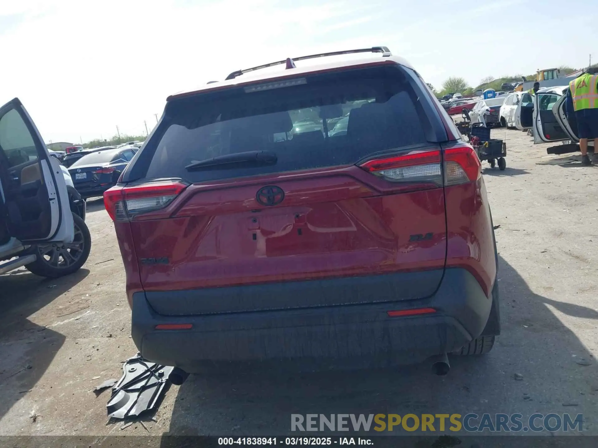 16 Photograph of a damaged car 2T3C1RFV8RW348459 TOYOTA RAV4 2024