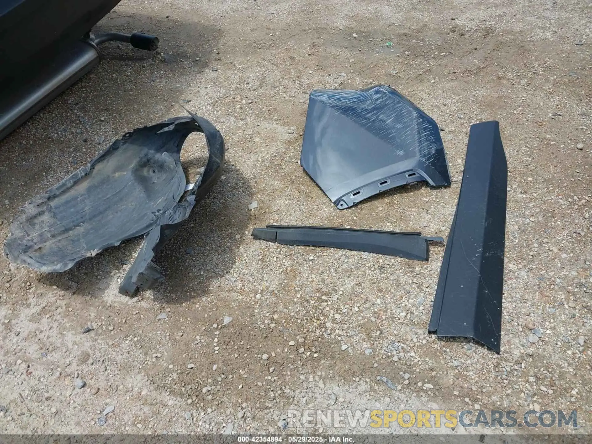 12 Photograph of a damaged car 2T3C1RFV8RW359896 TOYOTA RAV4 2024