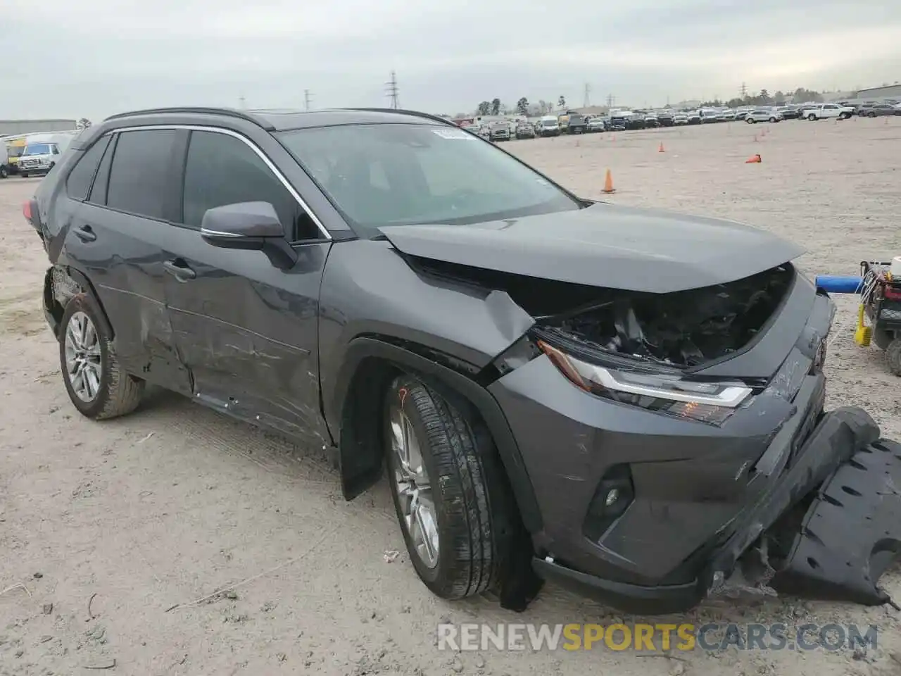 4 Photograph of a damaged car 2T3C1RFV9RC299550 TOYOTA RAV4 2024