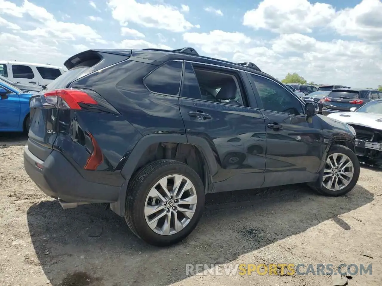 3 Photograph of a damaged car 2T3C1RFVXRW317486 TOYOTA RAV4 2024
