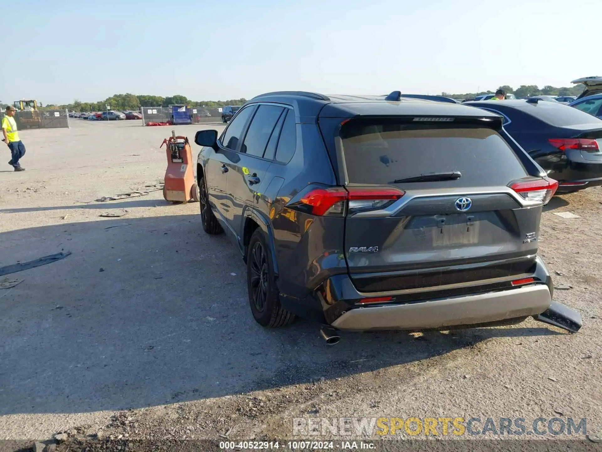 3 Photograph of a damaged car 2T3E6RFV0RW067864 TOYOTA RAV4 2024