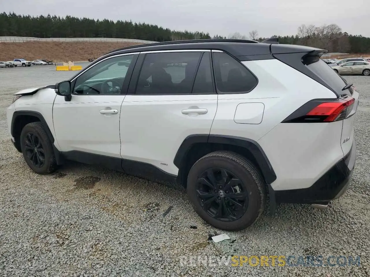 2 Photograph of a damaged car 2T3E6RFV1RW063757 TOYOTA RAV4 2024