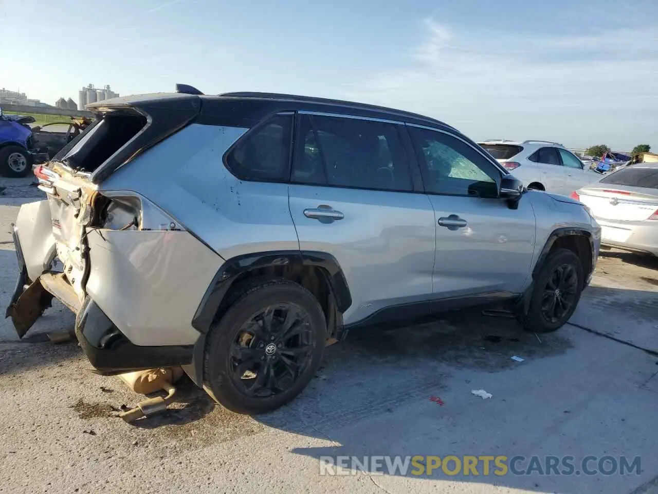 3 Photograph of a damaged car 2T3E6RFV2RW049740 TOYOTA RAV4 2024
