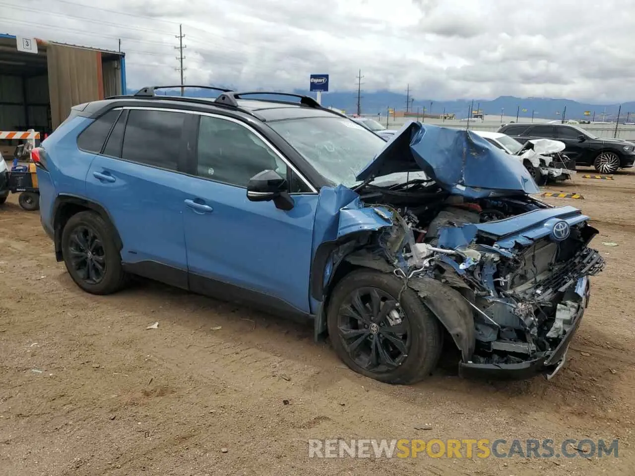 4 Photograph of a damaged car 2T3E6RFV3RW051870 TOYOTA RAV4 2024