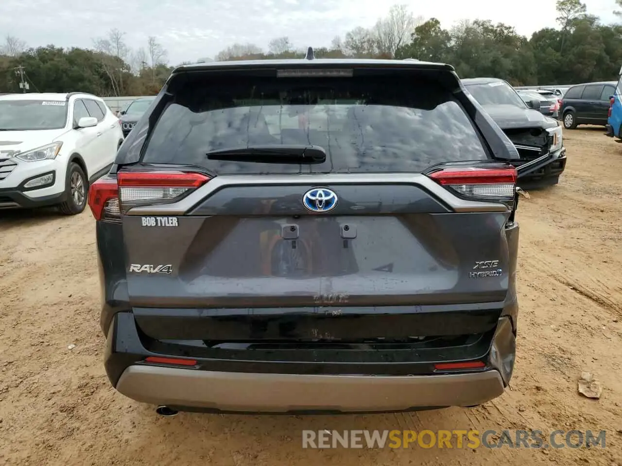 6 Photograph of a damaged car 2T3E6RFV3RW067034 TOYOTA RAV4 2024