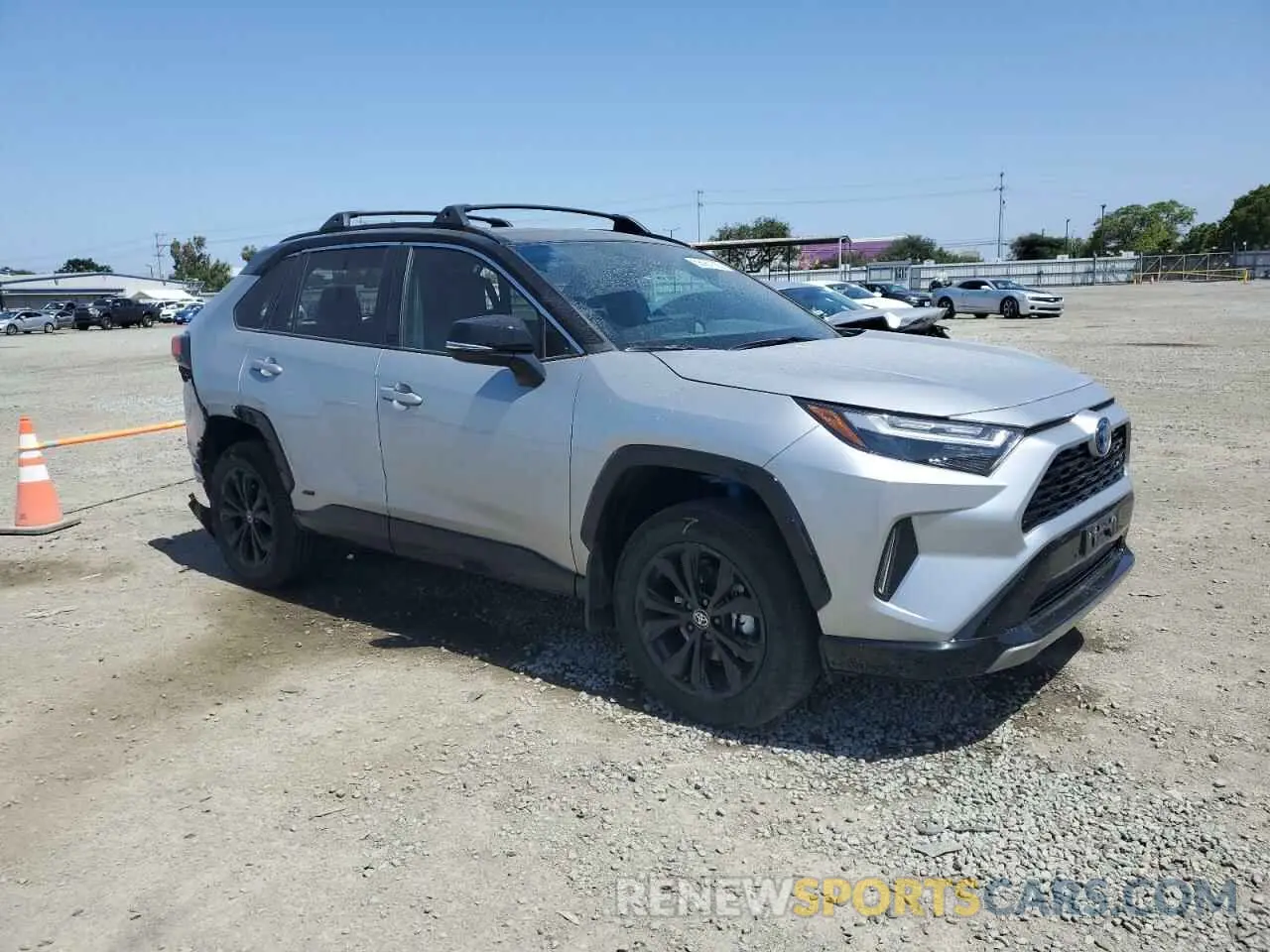 4 Photograph of a damaged car 2T3E6RFV4RW072355 TOYOTA RAV4 2024