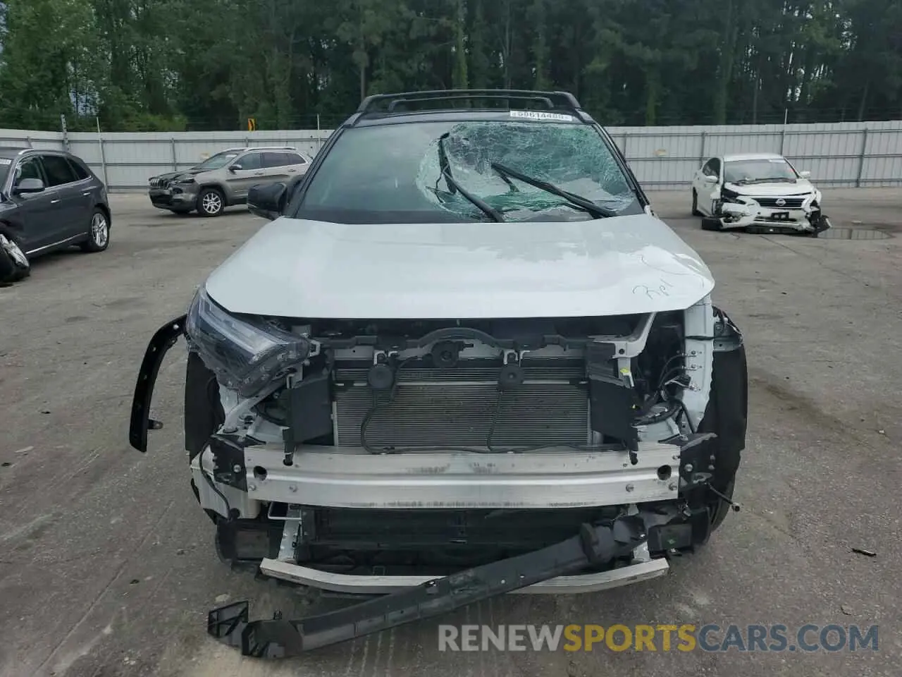 5 Photograph of a damaged car 2T3E6RFV5RW055158 TOYOTA RAV4 2024