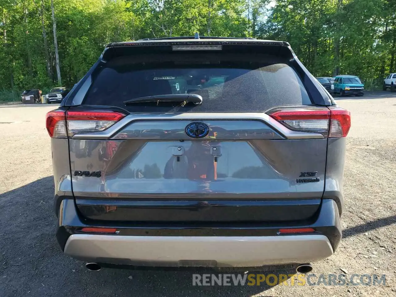 6 Photograph of a damaged car 2T3E6RFV7RW055081 TOYOTA RAV4 2024
