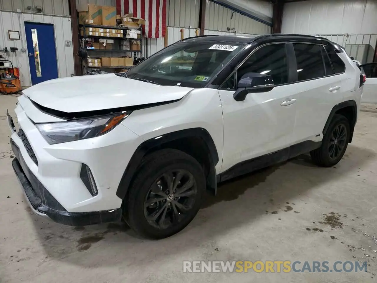 1 Photograph of a damaged car 2T3E6RFV8RW082127 TOYOTA RAV4 2024