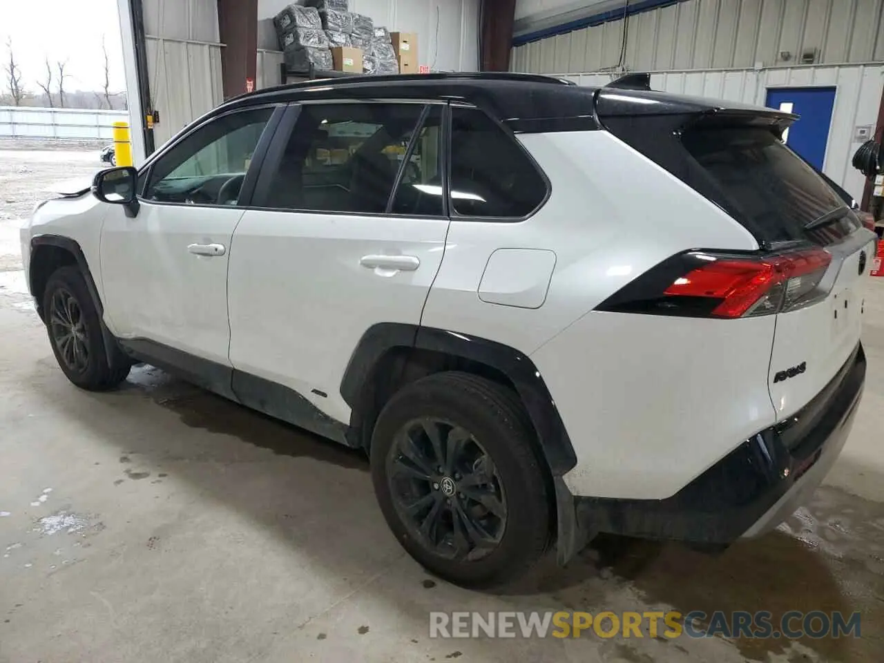 2 Photograph of a damaged car 2T3E6RFV8RW082127 TOYOTA RAV4 2024