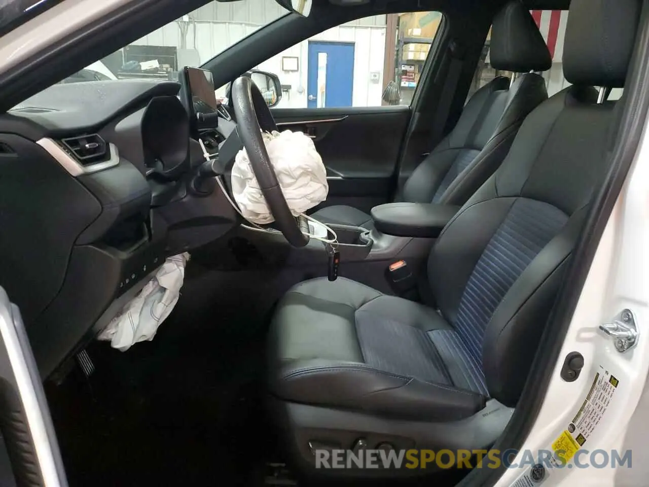 7 Photograph of a damaged car 2T3E6RFV8RW082127 TOYOTA RAV4 2024