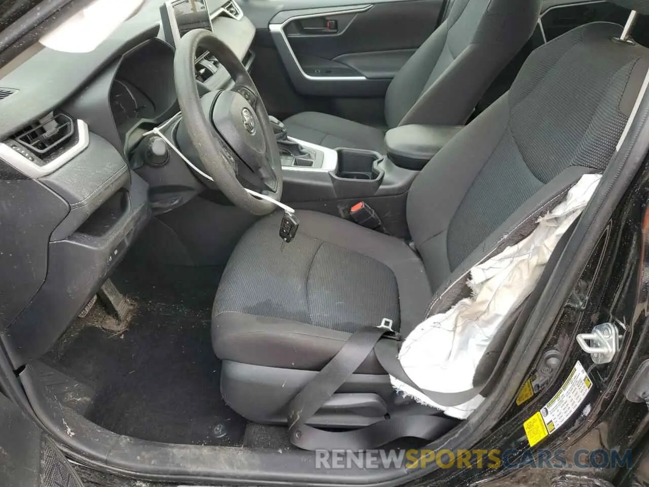7 Photograph of a damaged car 2T3F1RFV1RC409746 TOYOTA RAV4 2024