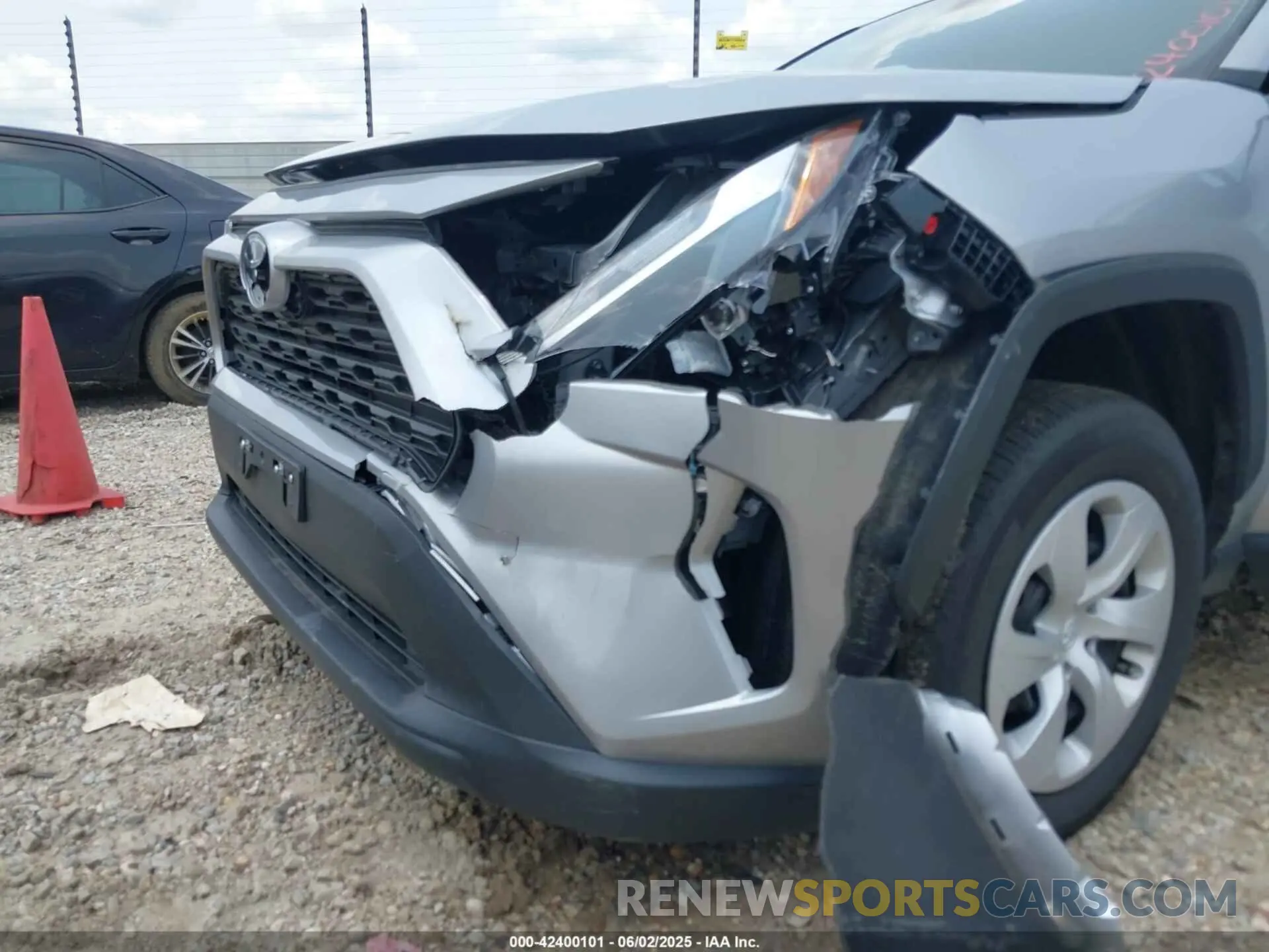 6 Photograph of a damaged car 2T3F1RFV1RC458901 TOYOTA RAV4 2024