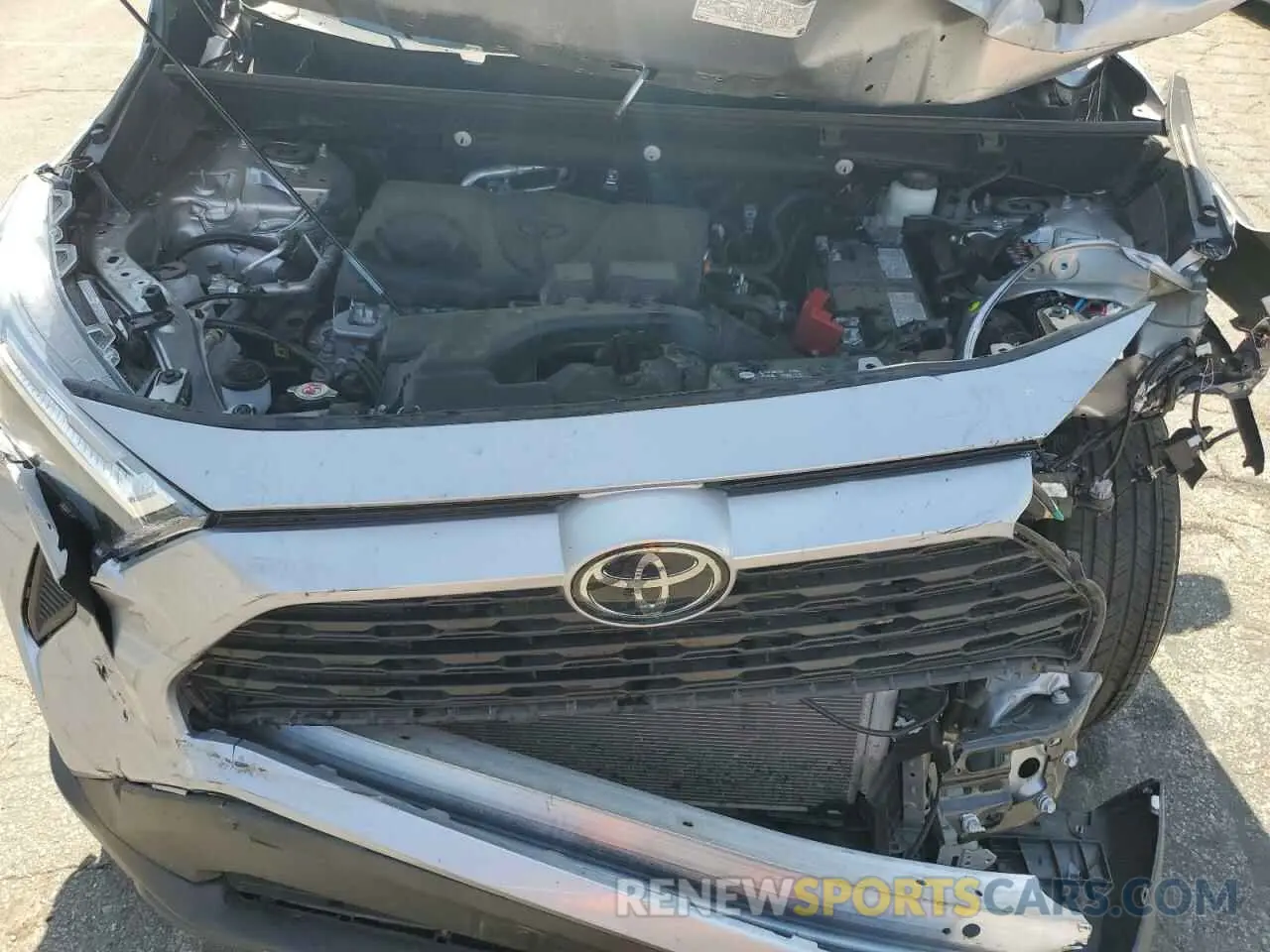 12 Photograph of a damaged car 2T3F1RFV2RC450662 TOYOTA RAV4 2024