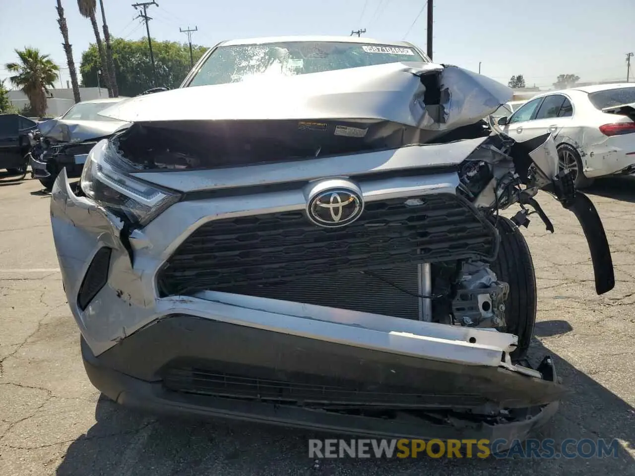 5 Photograph of a damaged car 2T3F1RFV2RC450662 TOYOTA RAV4 2024
