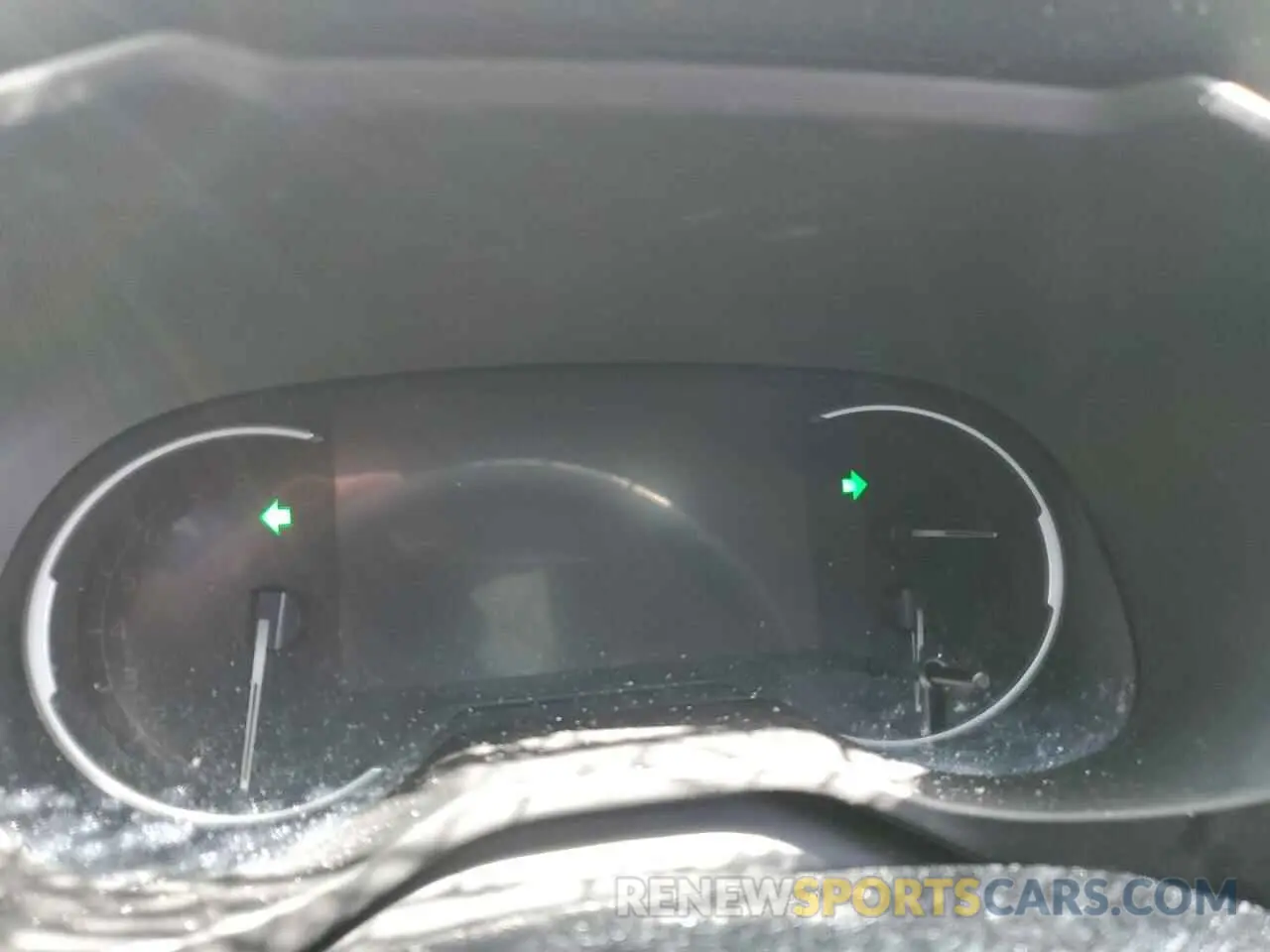 9 Photograph of a damaged car 2T3F1RFV2RW440468 TOYOTA RAV4 2024